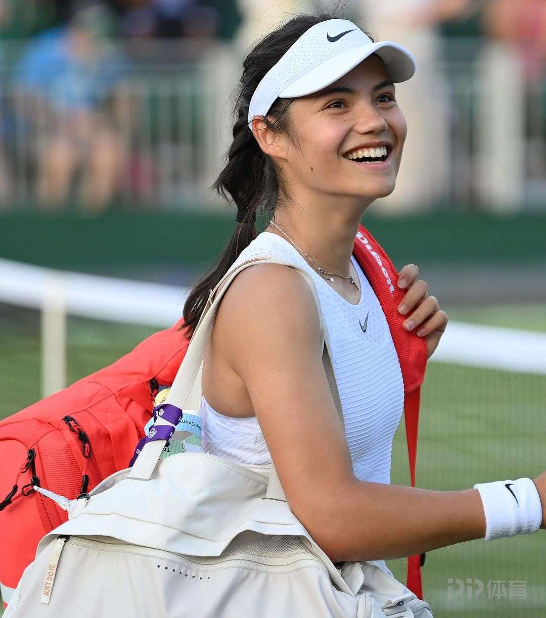 不禁让人联 不禁让人联