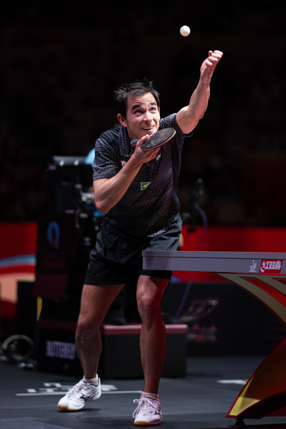 更夹杂着对 更夹杂着对