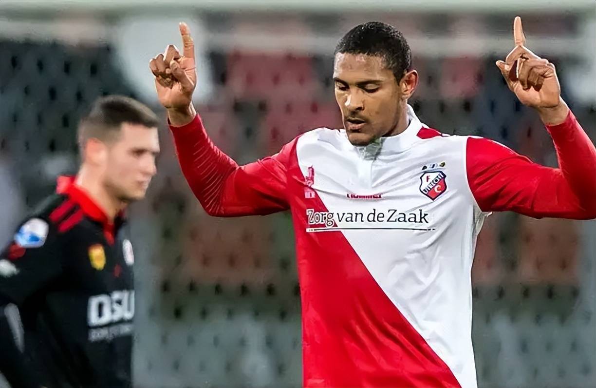 与他的名字 与他的名字