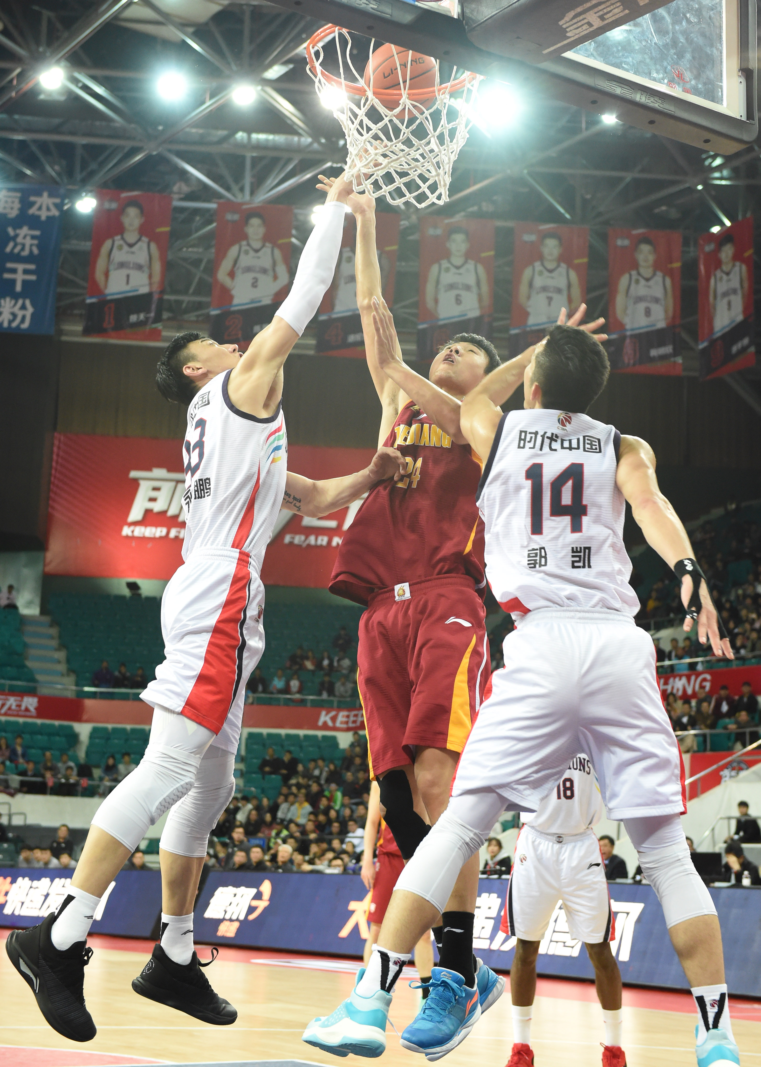 同时兼顾年 同时兼顾年